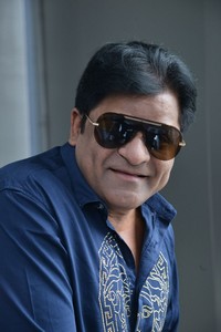 Ali interview Photos( F3 Movie )